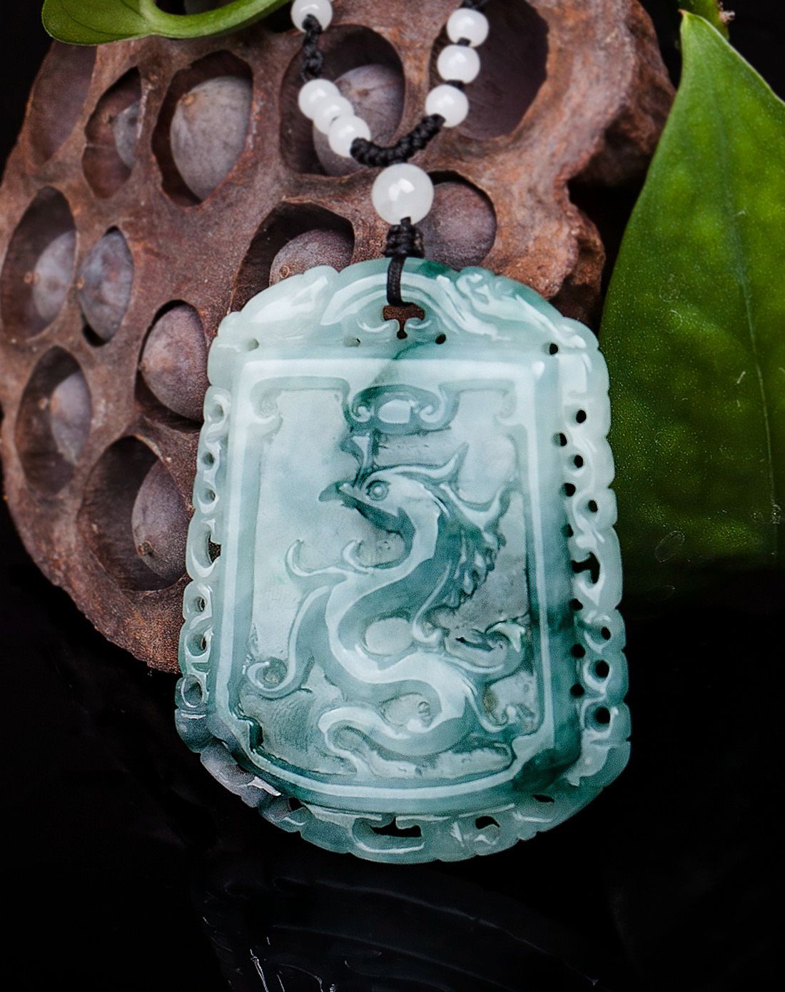 royal gem 天然a货飘花翡翠复古凤牌吊坠(绳编赠链)