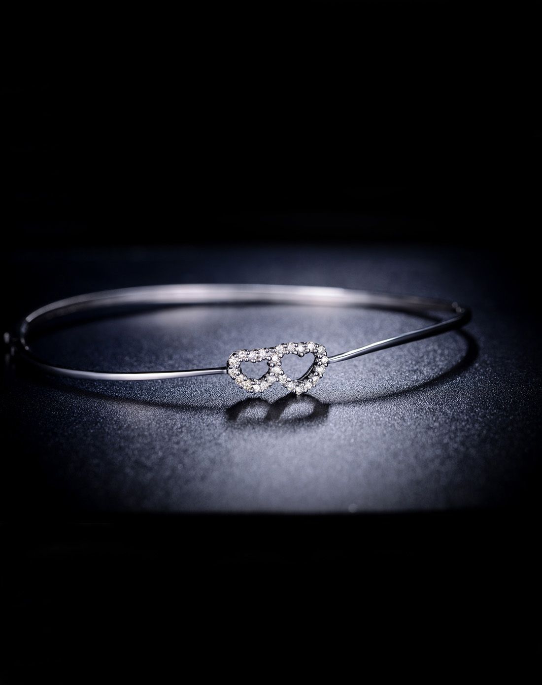 白18k金钻石手镯