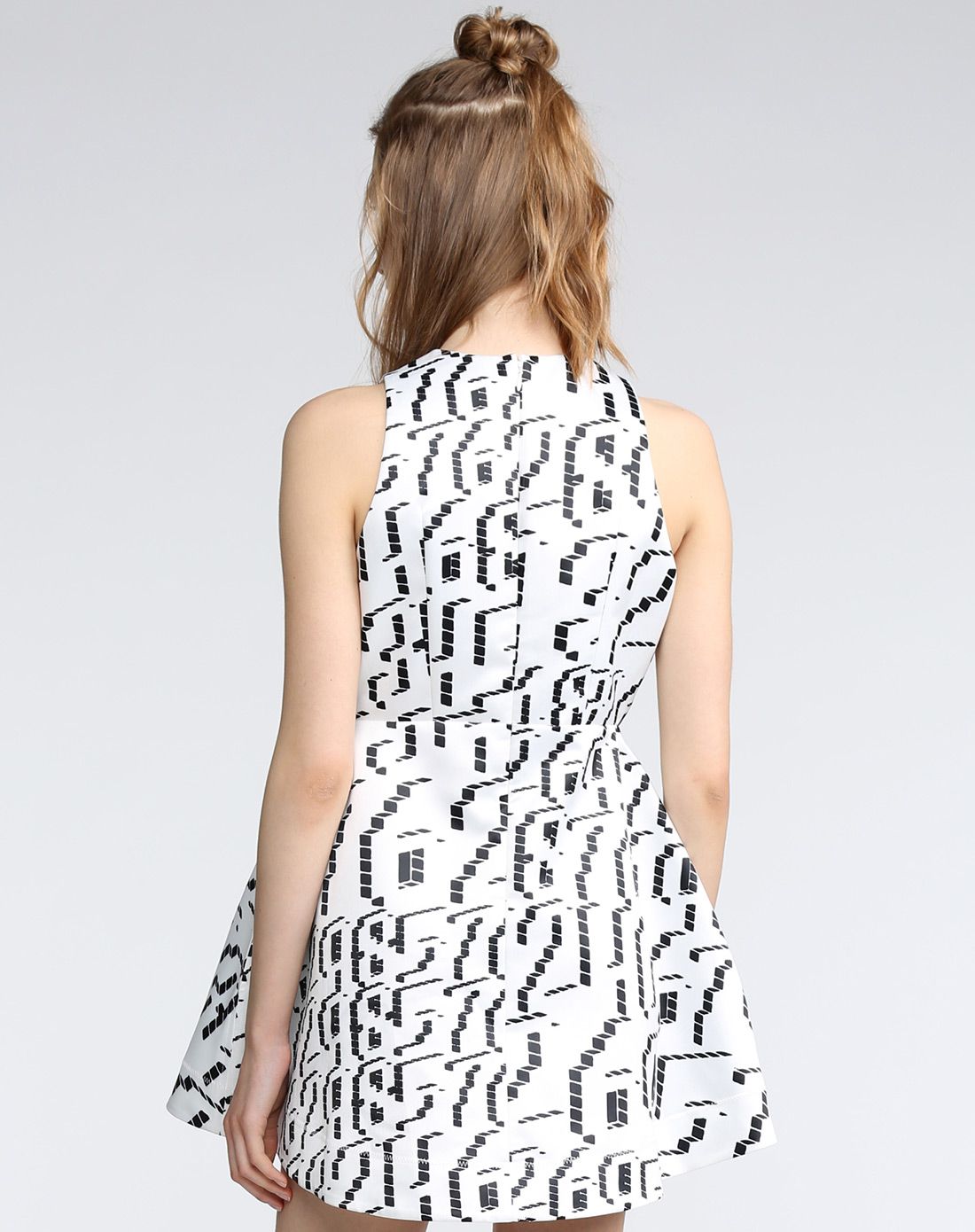 电子音符抽象印花无袖伞摆连衣裙