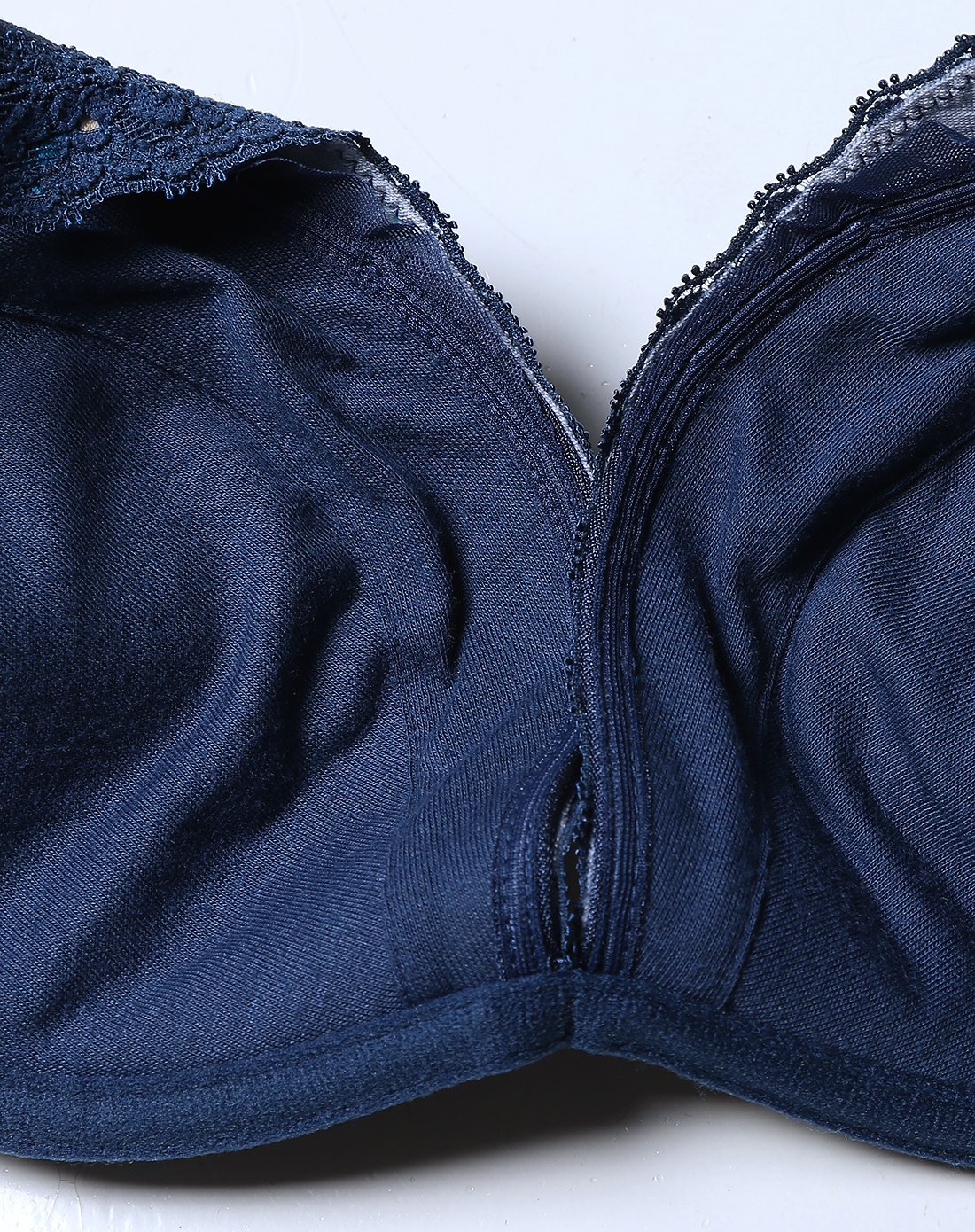 黛安芬集团混合品牌内衣专场sloggi女款休闲印花3/4薄杯文胸藏蓝色16