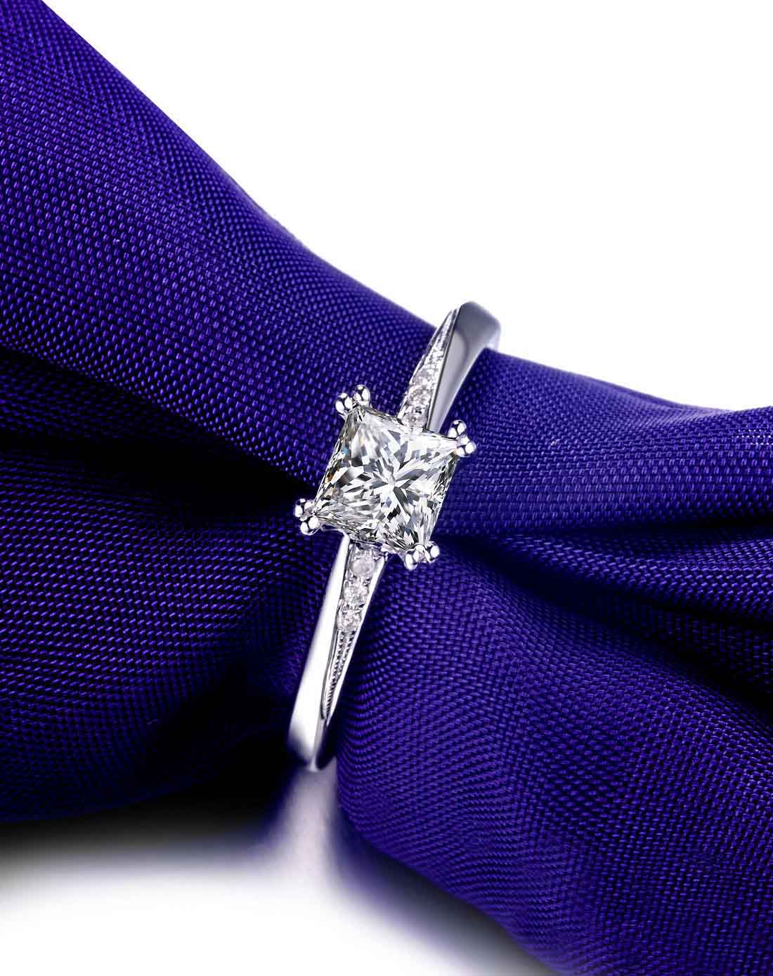 白18k金0.642克拉fg色钻石女戒