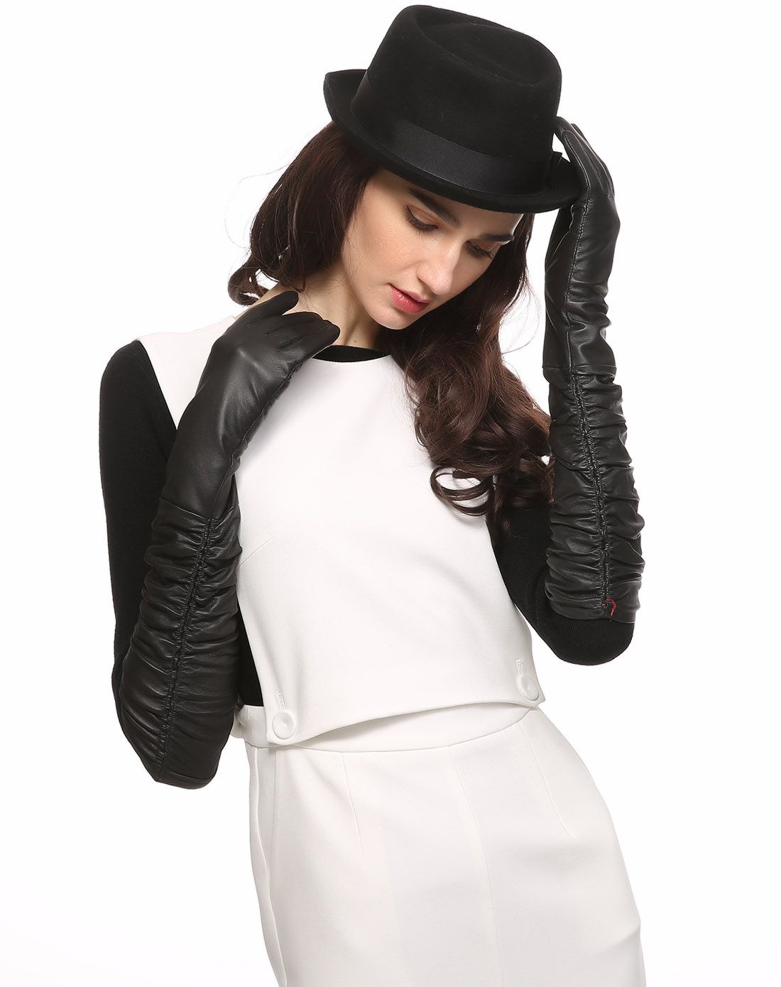 羊皮深黑色褶皱过肘长手套