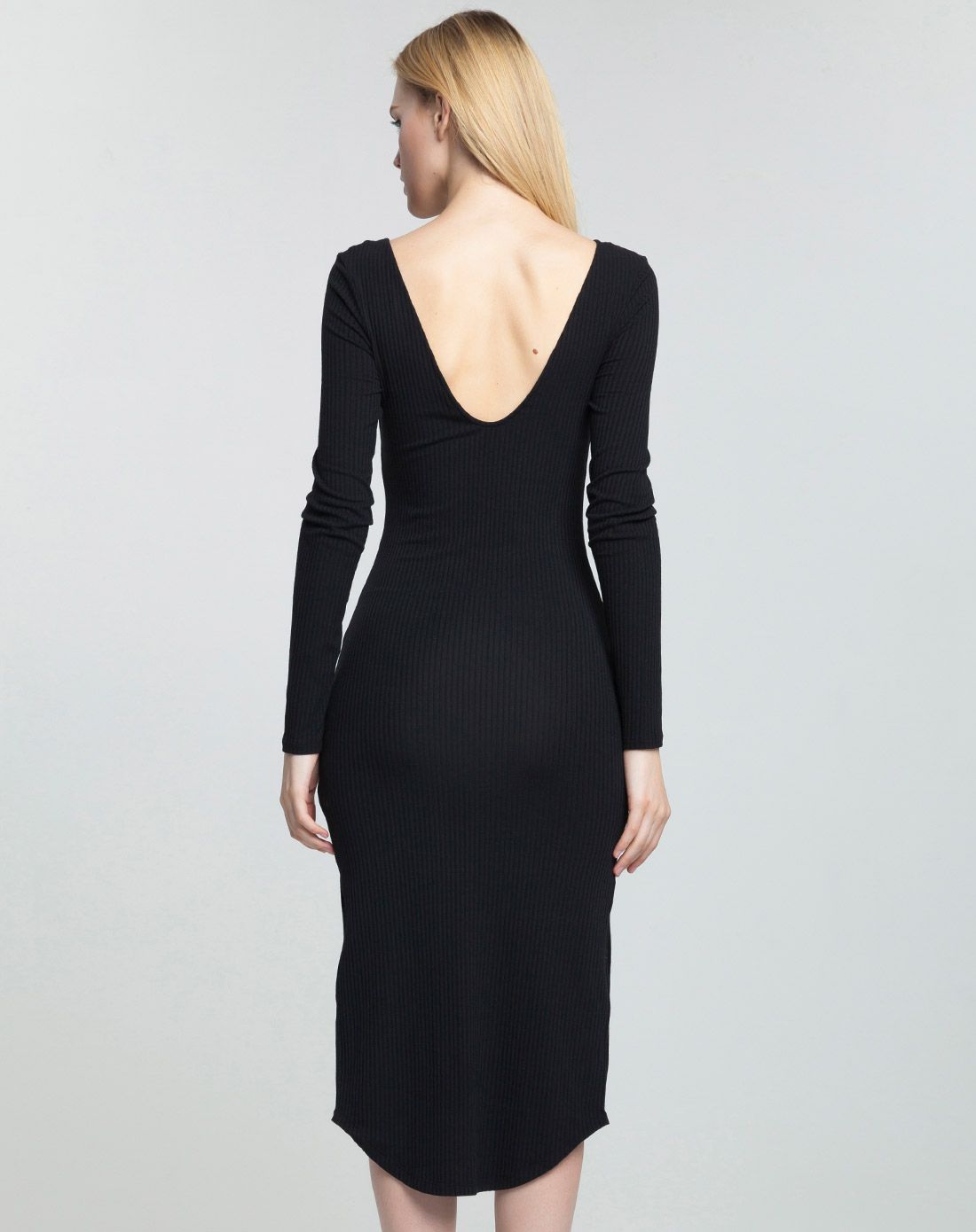 女士giselle背部v领黑色侧开叉连衣长裙