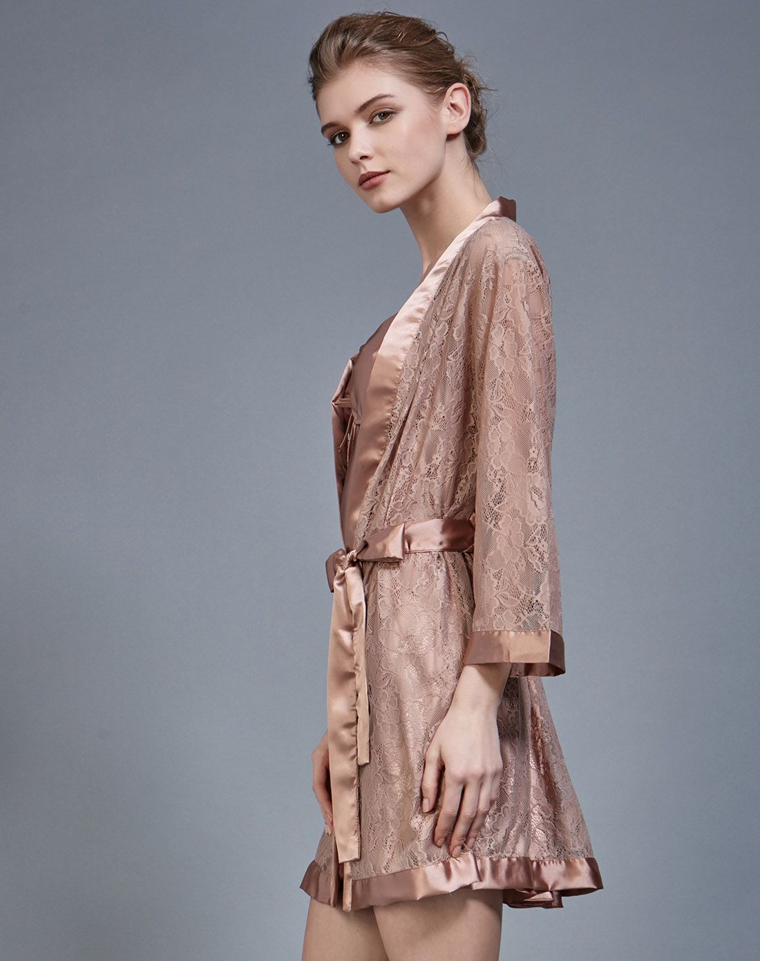 香妃色奢华蕾丝睡袍外套