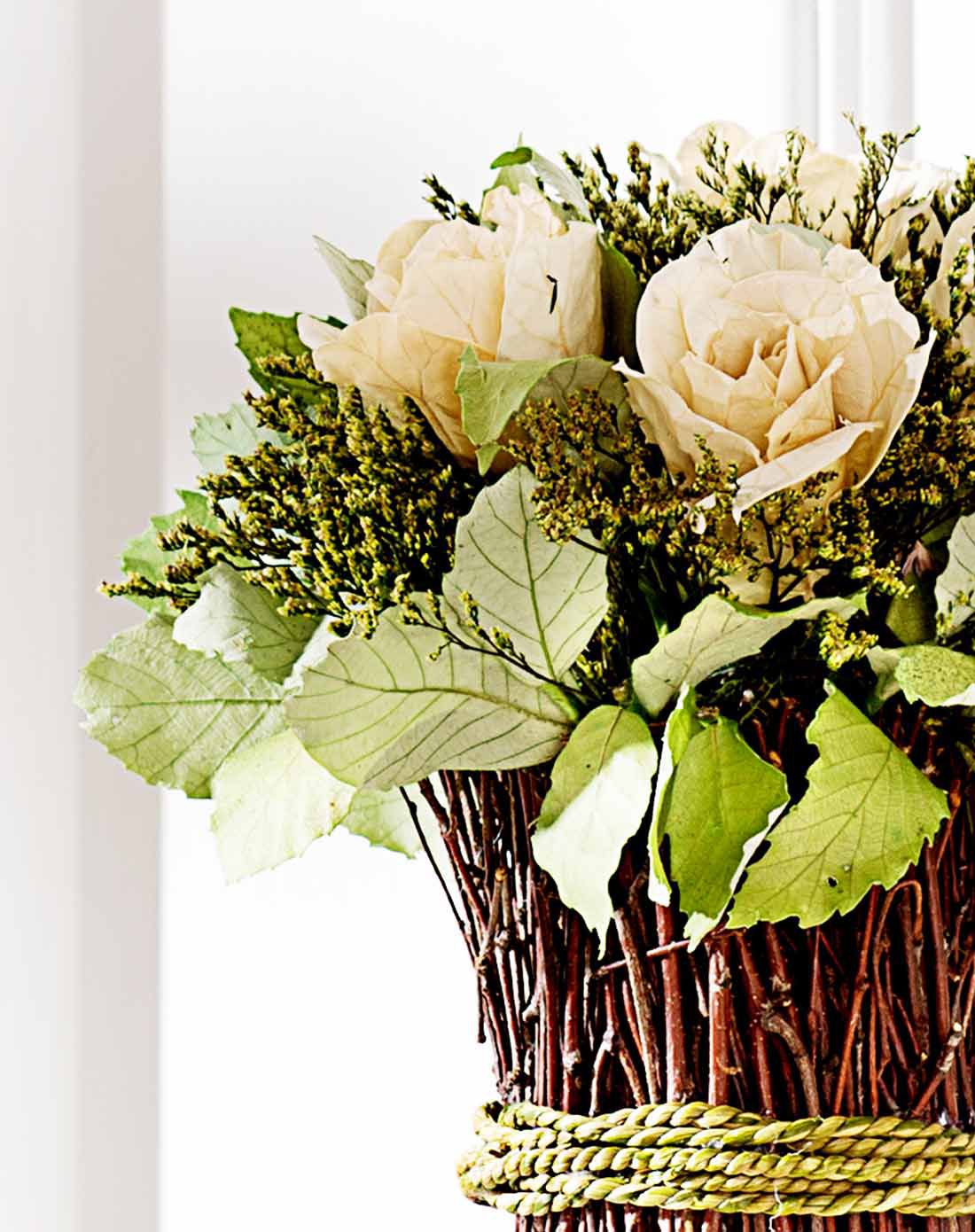 长青天然干花花艺 白色玫瑰桦木堆