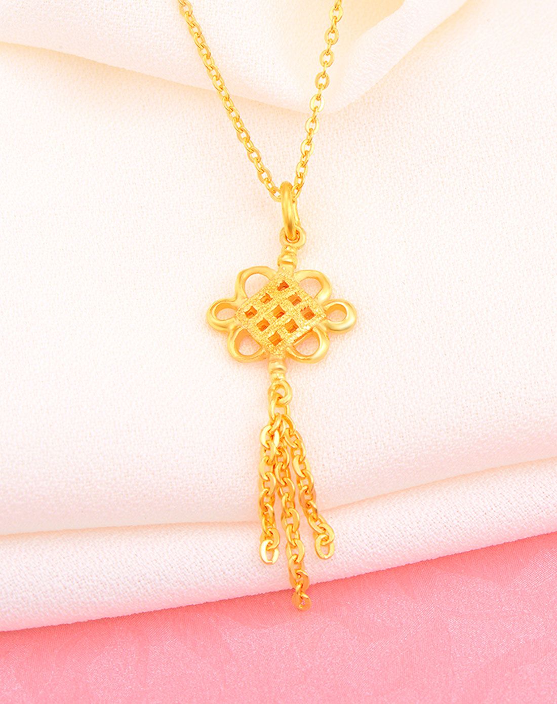 足金传统中国结吊坠(计价/不含链)约2.4g