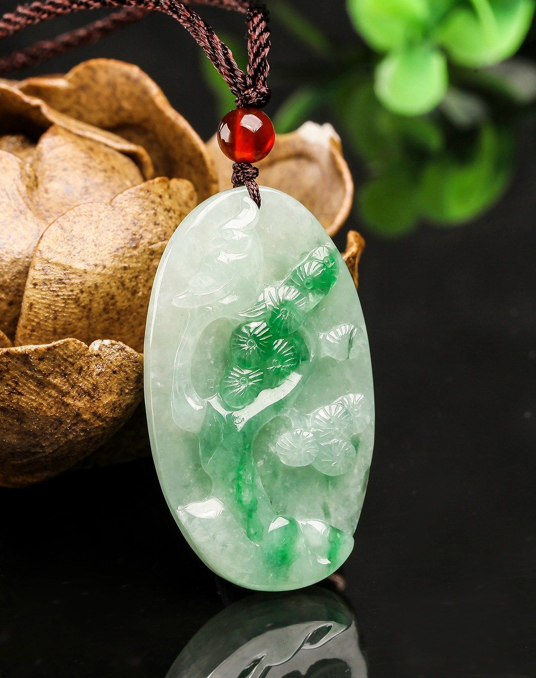 俏色雕刻芙蓉种《健康长寿》a货翡翠