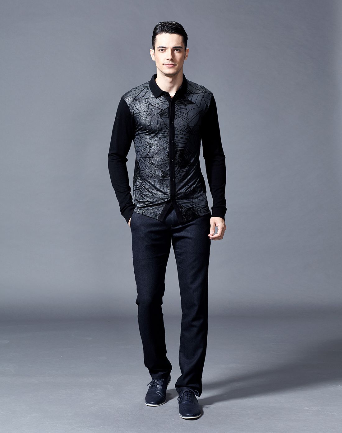 圣吉卡丹sancardy男装专场 黑色拼接花纹长袖衬衫