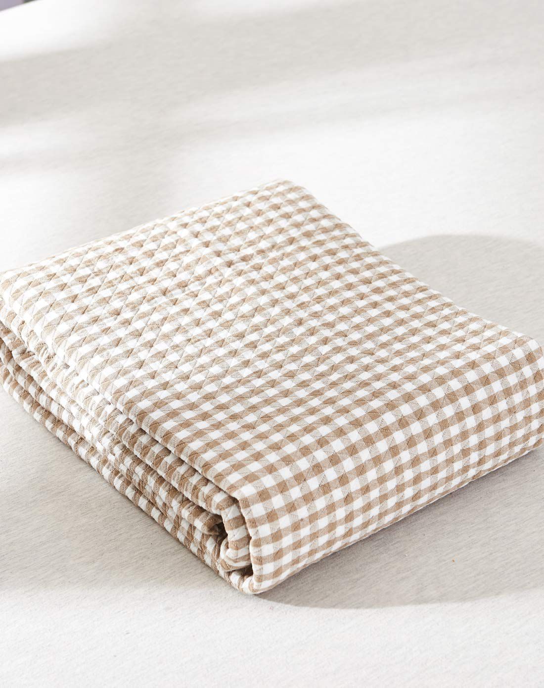 150*200cm梭织纯棉盖毯卡其小格