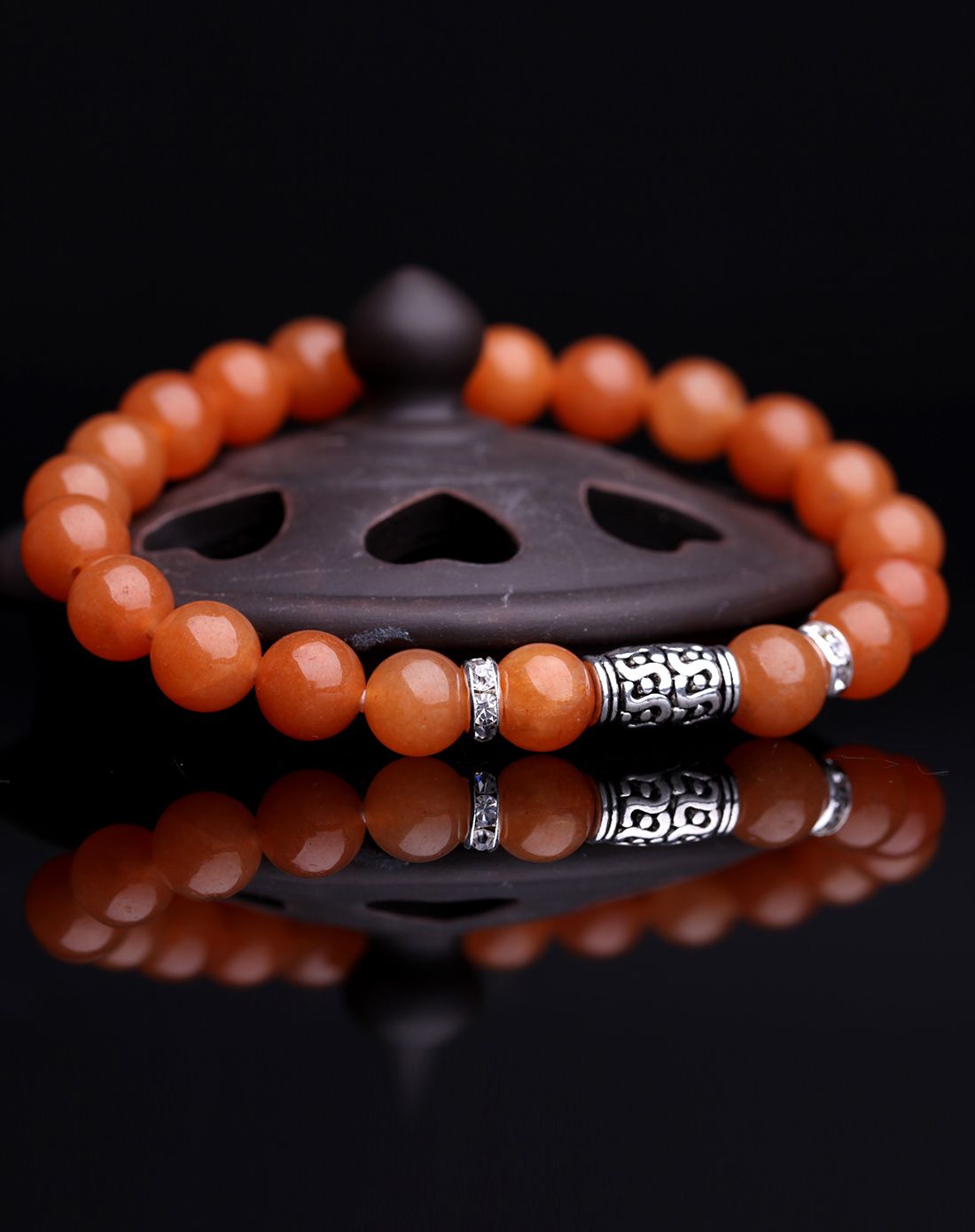 [新品]简约-红东陵玉路路通配珠单圈手链