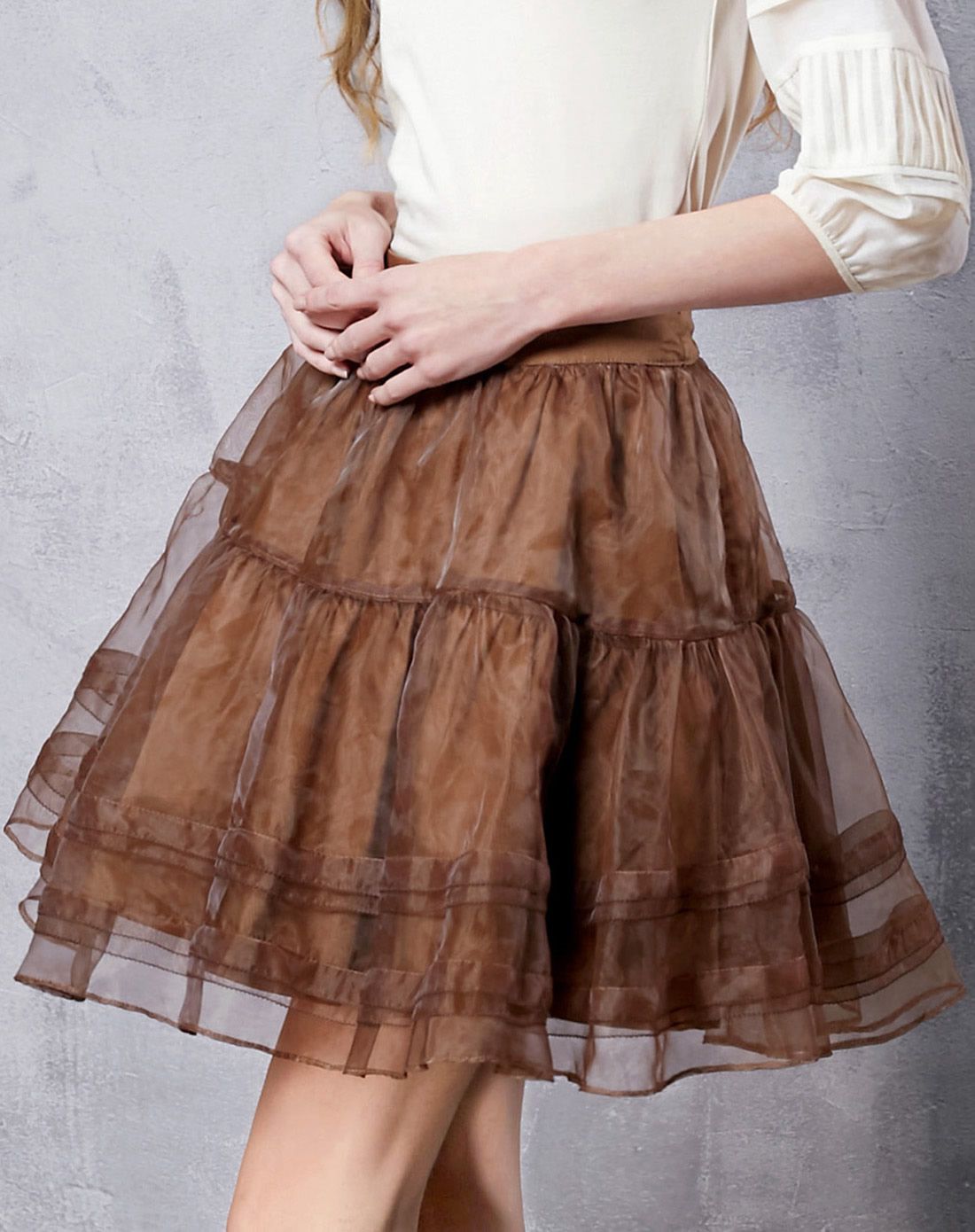 端庄拼接塔克褶半身裙