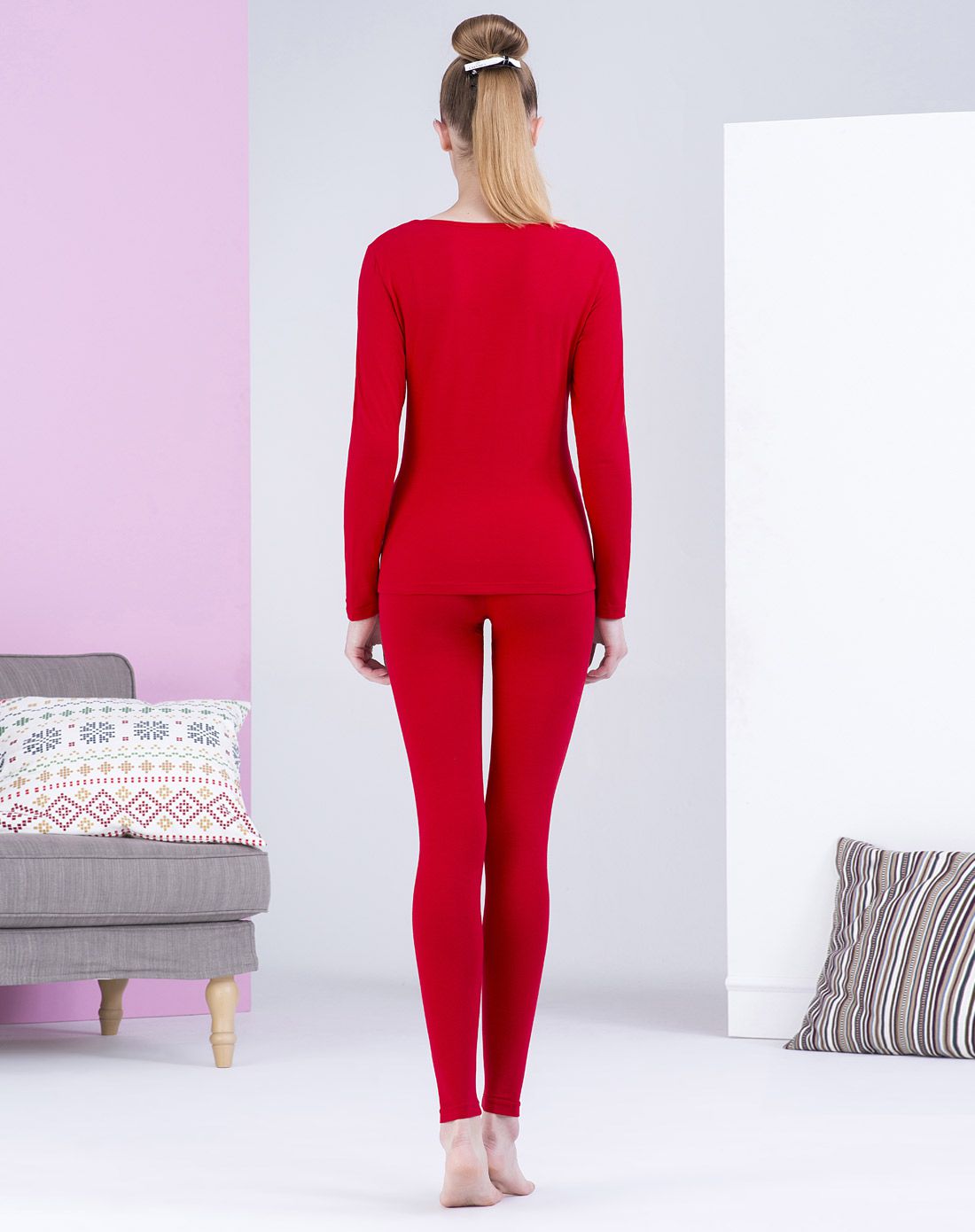 女款中国红高弹棉莱卡内衣套装