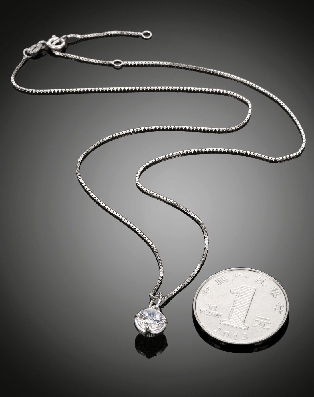 夜空中最亮的星--时尚白色锆石项链