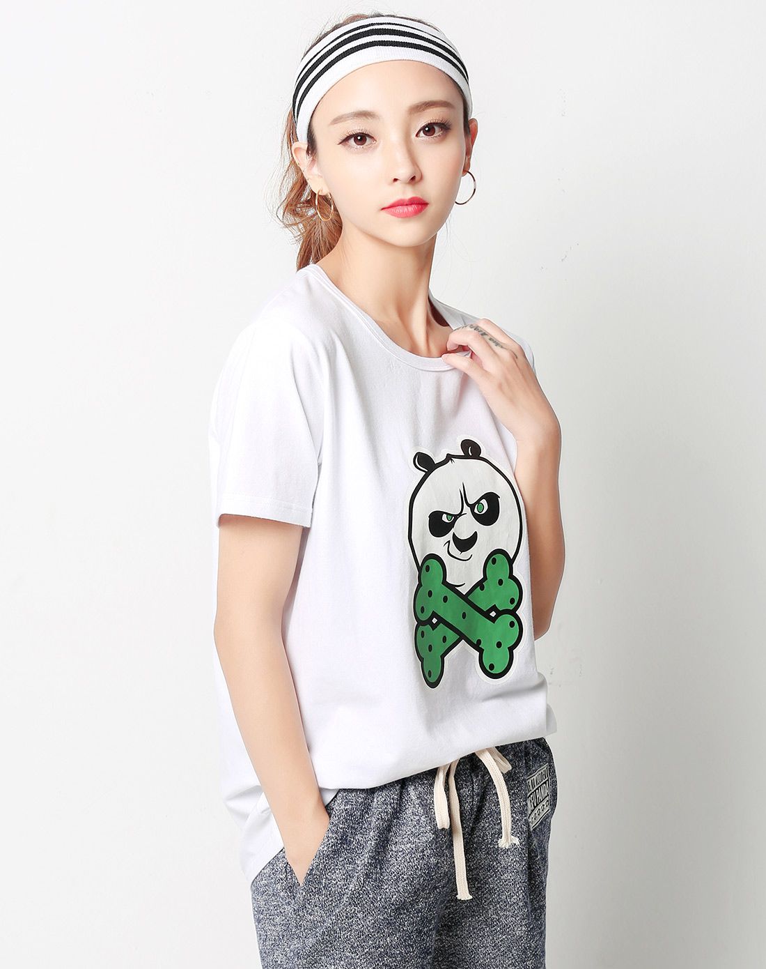 功夫熊猫kung fu panda 潮流服装季末特惠专场熊猫印花 女款白色运动