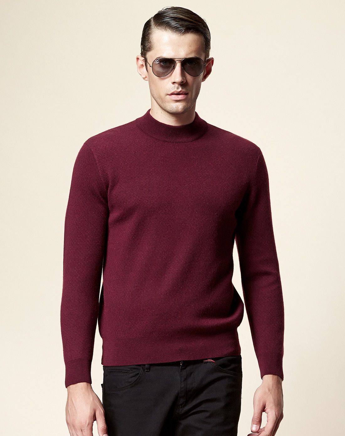 男士绛红半高领精纺羊绒男衫