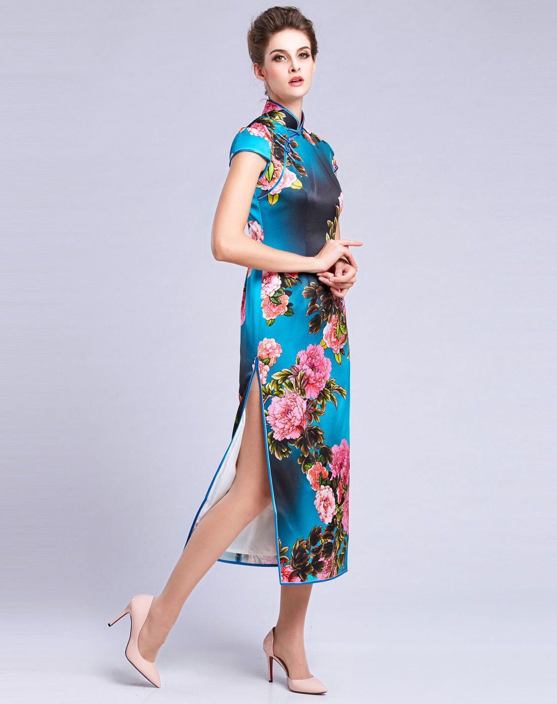 女款蓝玫底牡丹花印花真丝旗袍