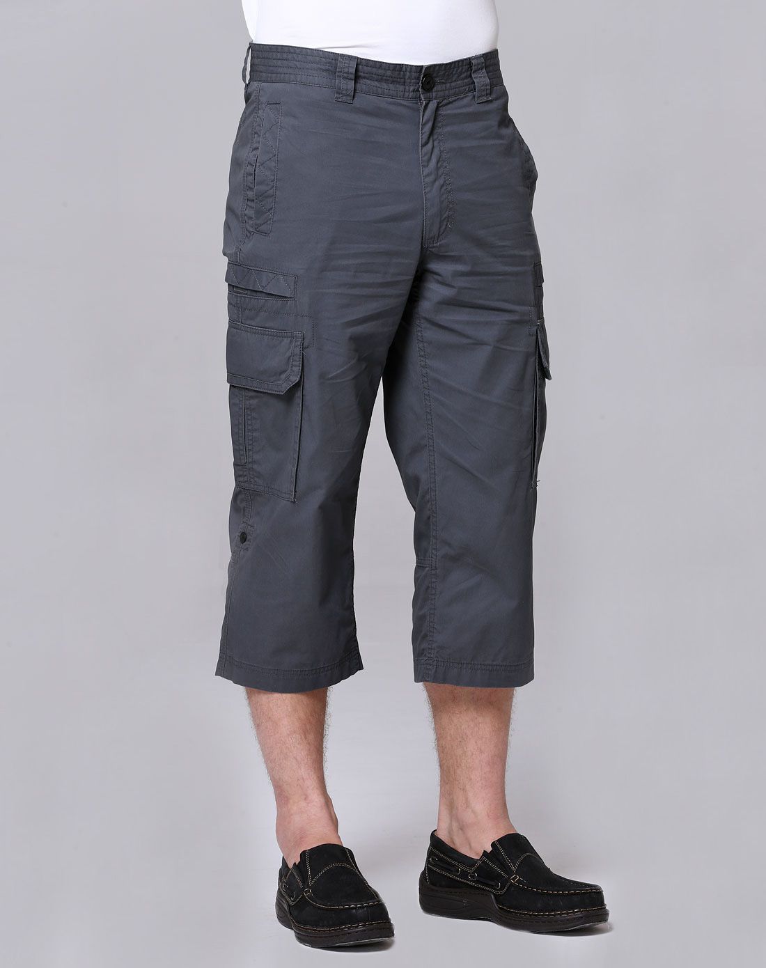 男款灰色直插袋七分裤