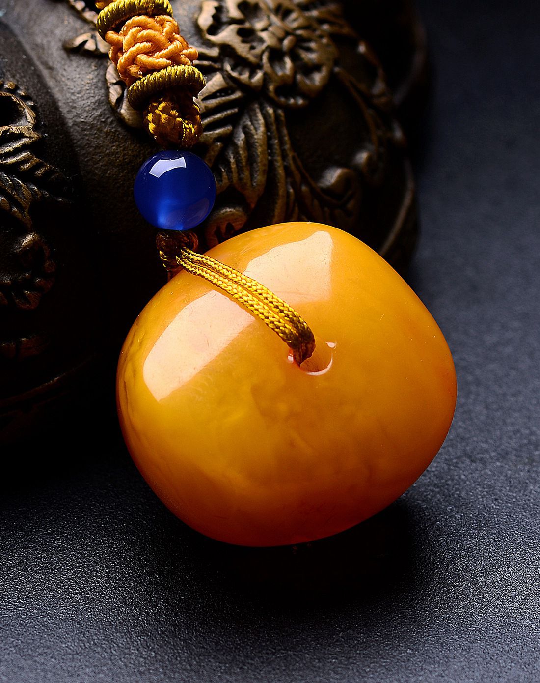 金万年 天然琥珀老蜡平安如意吊坠8.6g含绳