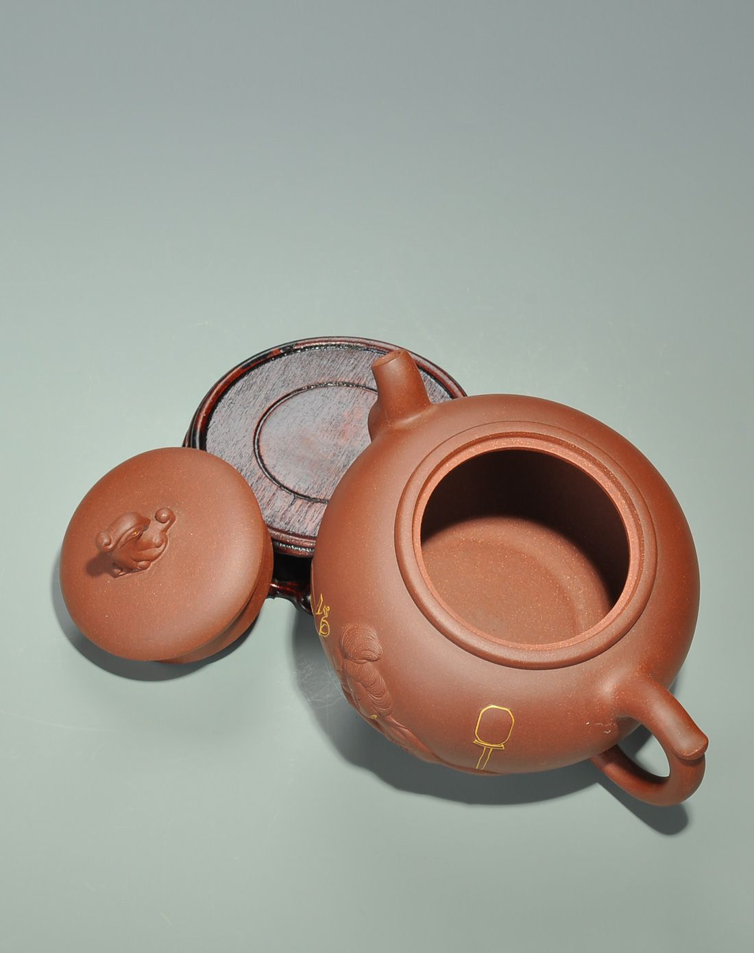 周良荣-贵妃醉酒紫砂壶