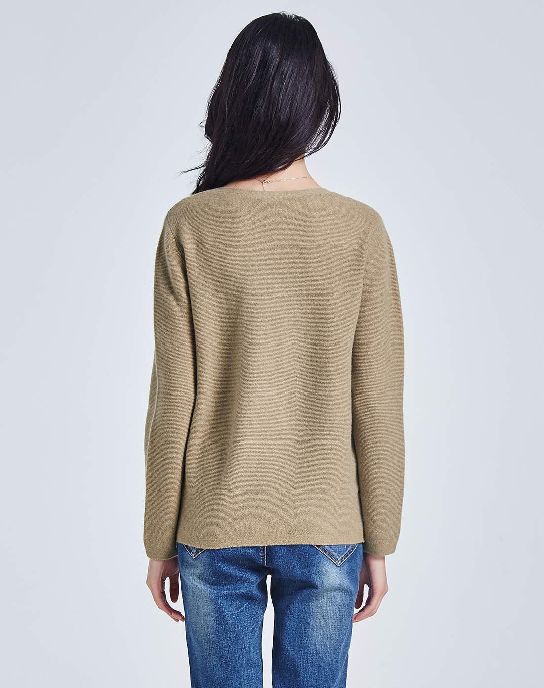 女士圆领米驼色宽松版长袖羊绒衫