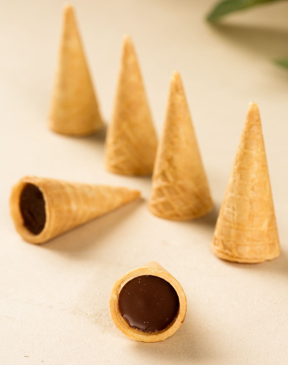 新品推荐美味蛋筒巧克力24支288g