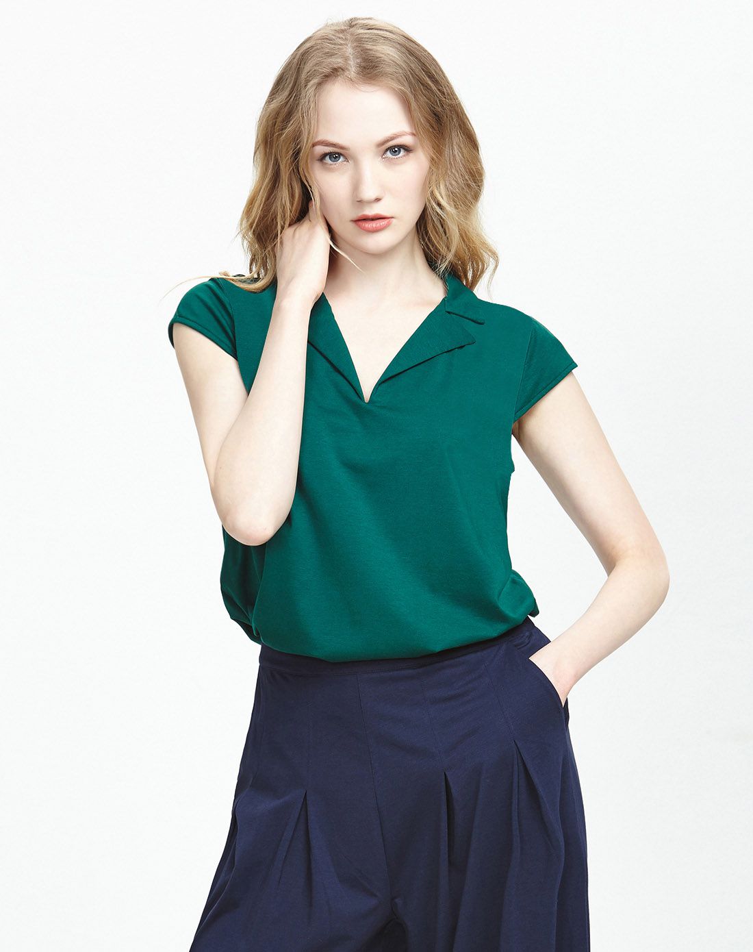 女士墨绿色时尚上衣