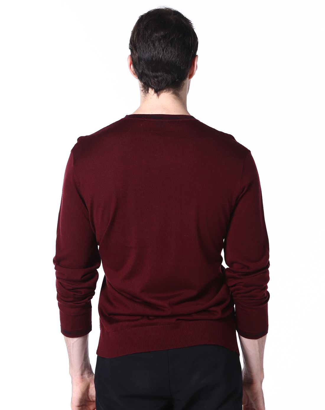 男装枣红色毛衫