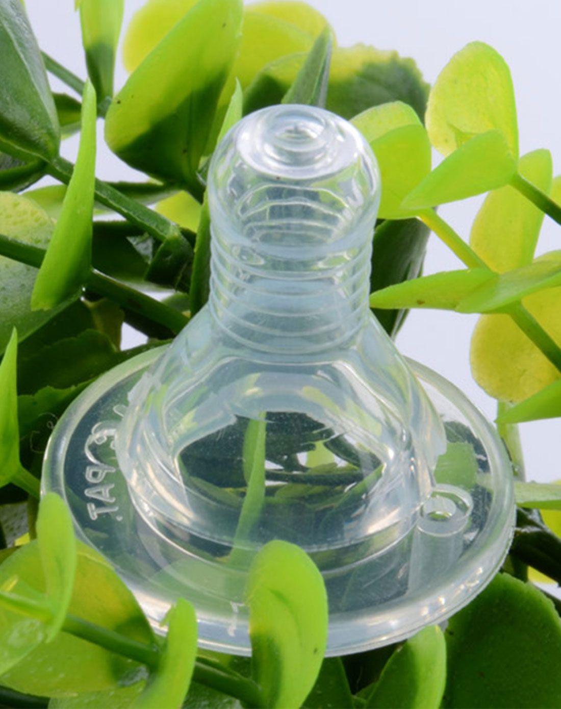 hello kitty 标准口径晶钻玻璃奶瓶连十字圆咀奶嘴(240ml)