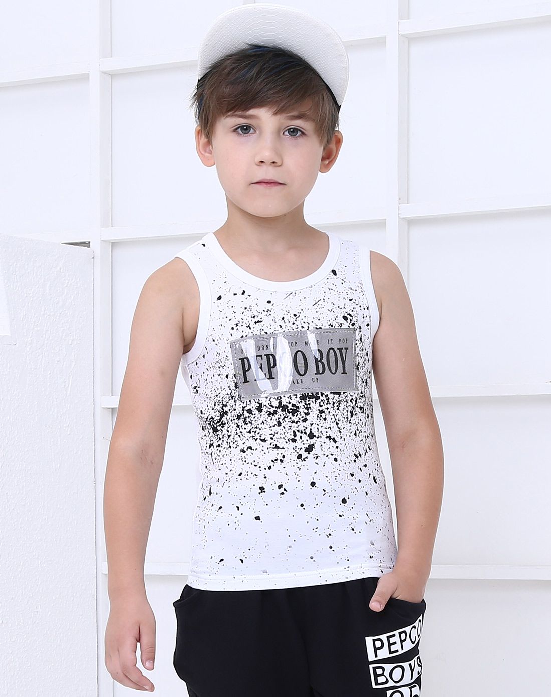 小猪班纳男童珍珠白童针织背心