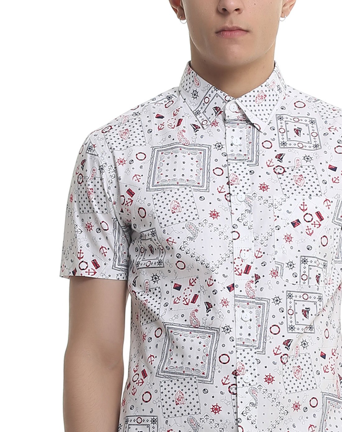 花俏海军风情白色短袖衬衫