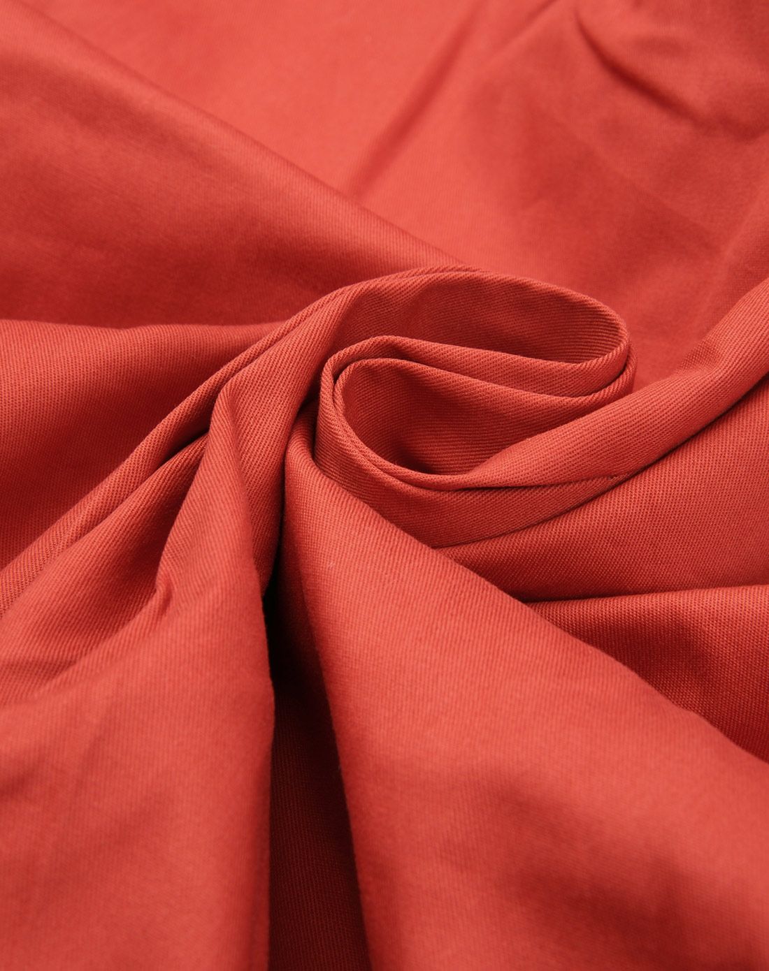 红色连帽印花八分袖外套