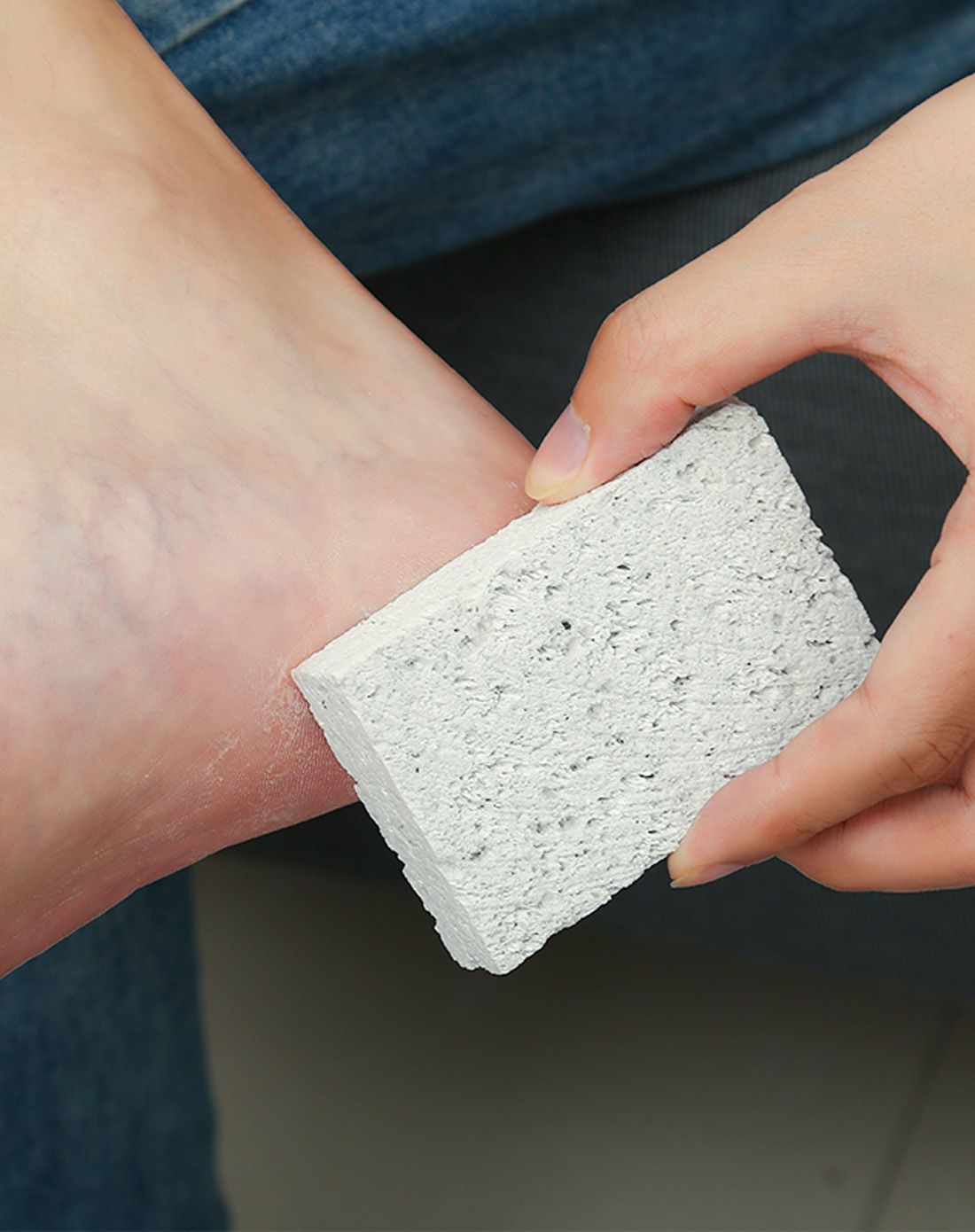 【日本原装】纯天然嫩足魅力浮石磨脚石方形