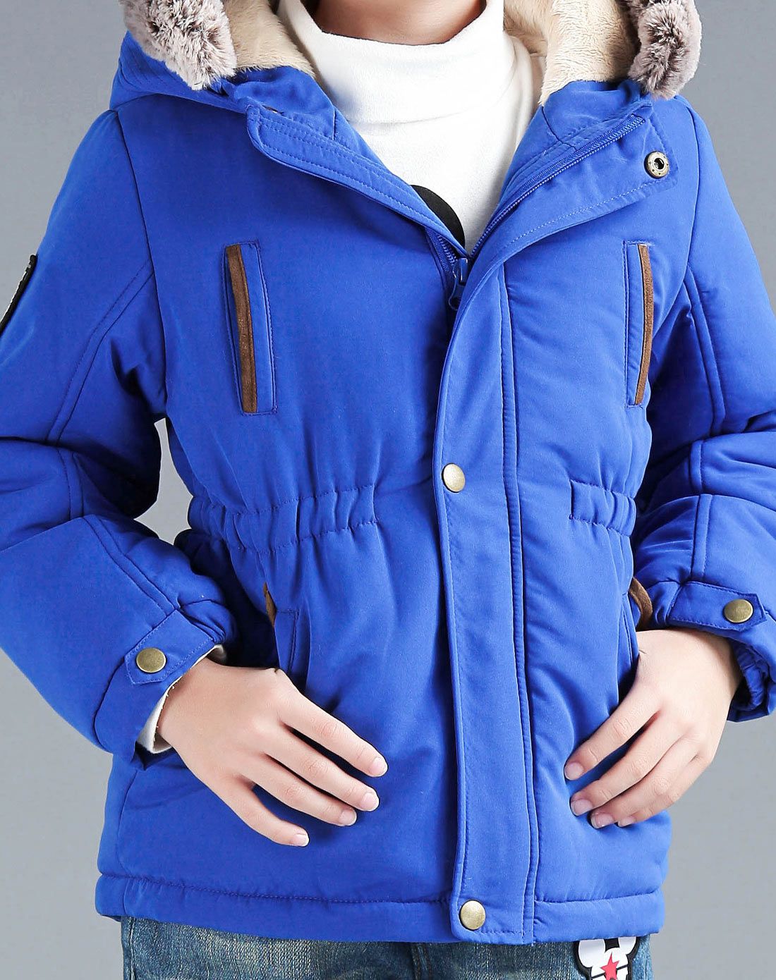 男童宝蓝色棉服