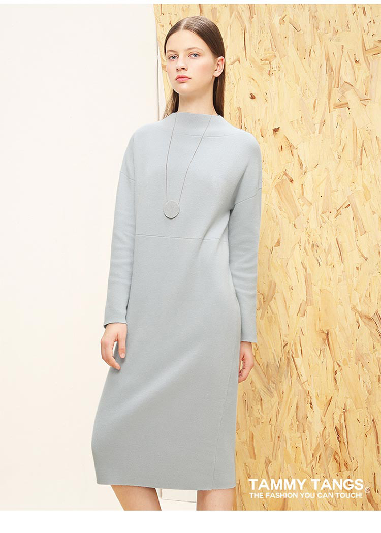 女性绿豆灰长袖中长款连衣裙显瘦圆领针织裙子毛衣