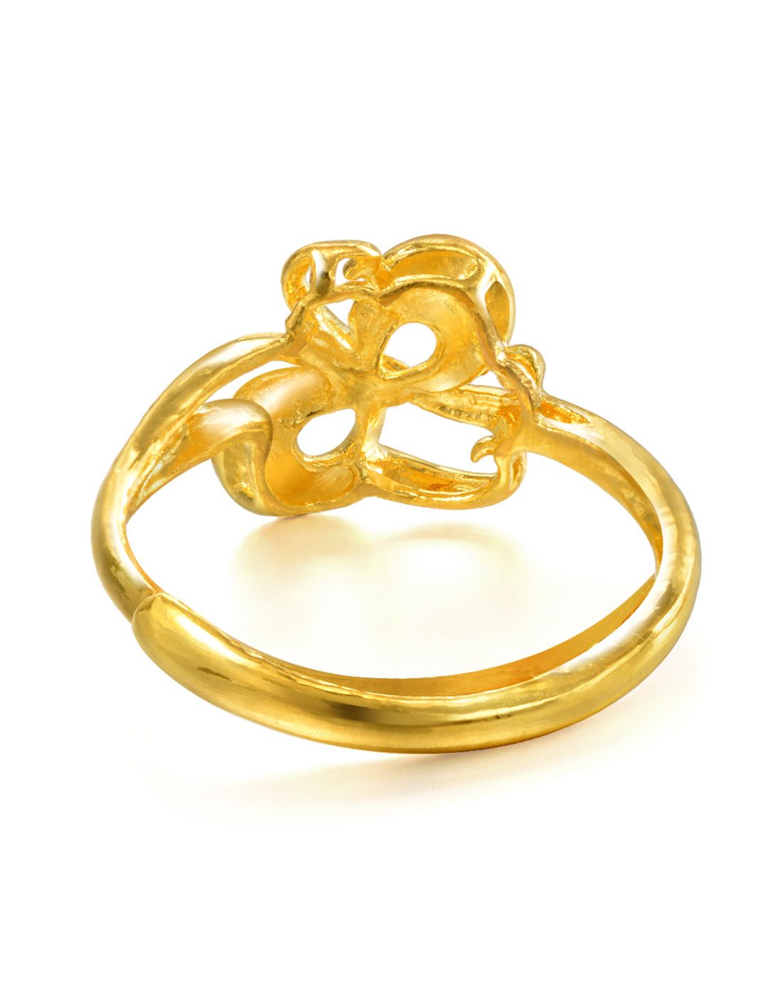 周生生 足金蝴蝶花戒指