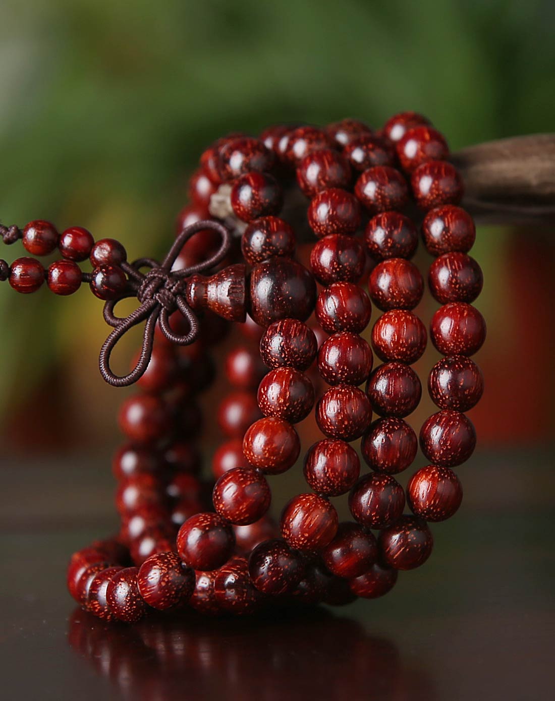 > 鸡血红牛毛纹小叶紫檀108颗佛珠6mm