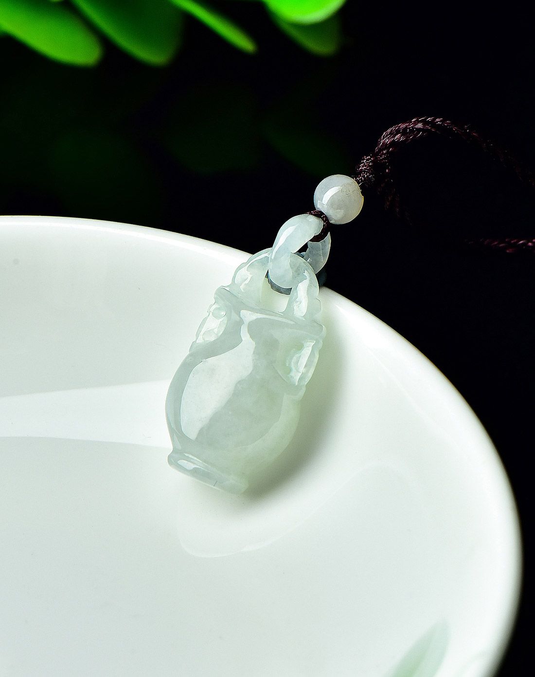 凤禧 天然翡翠宝瓶吊坠