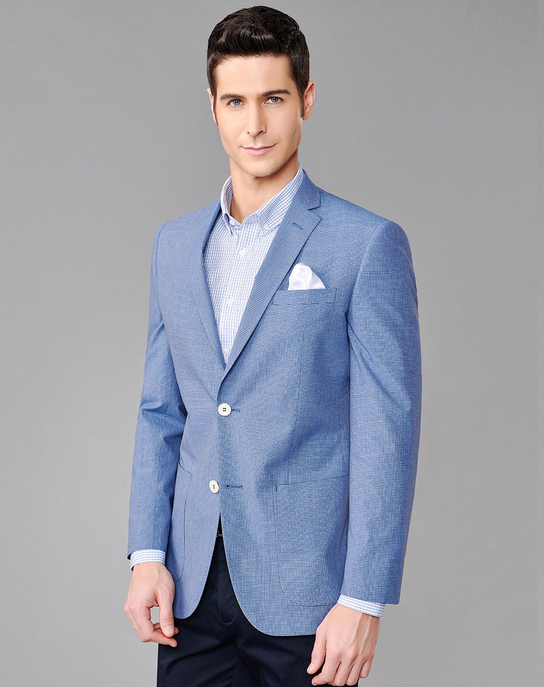 蓝黑条纹两粒扣商务小西装