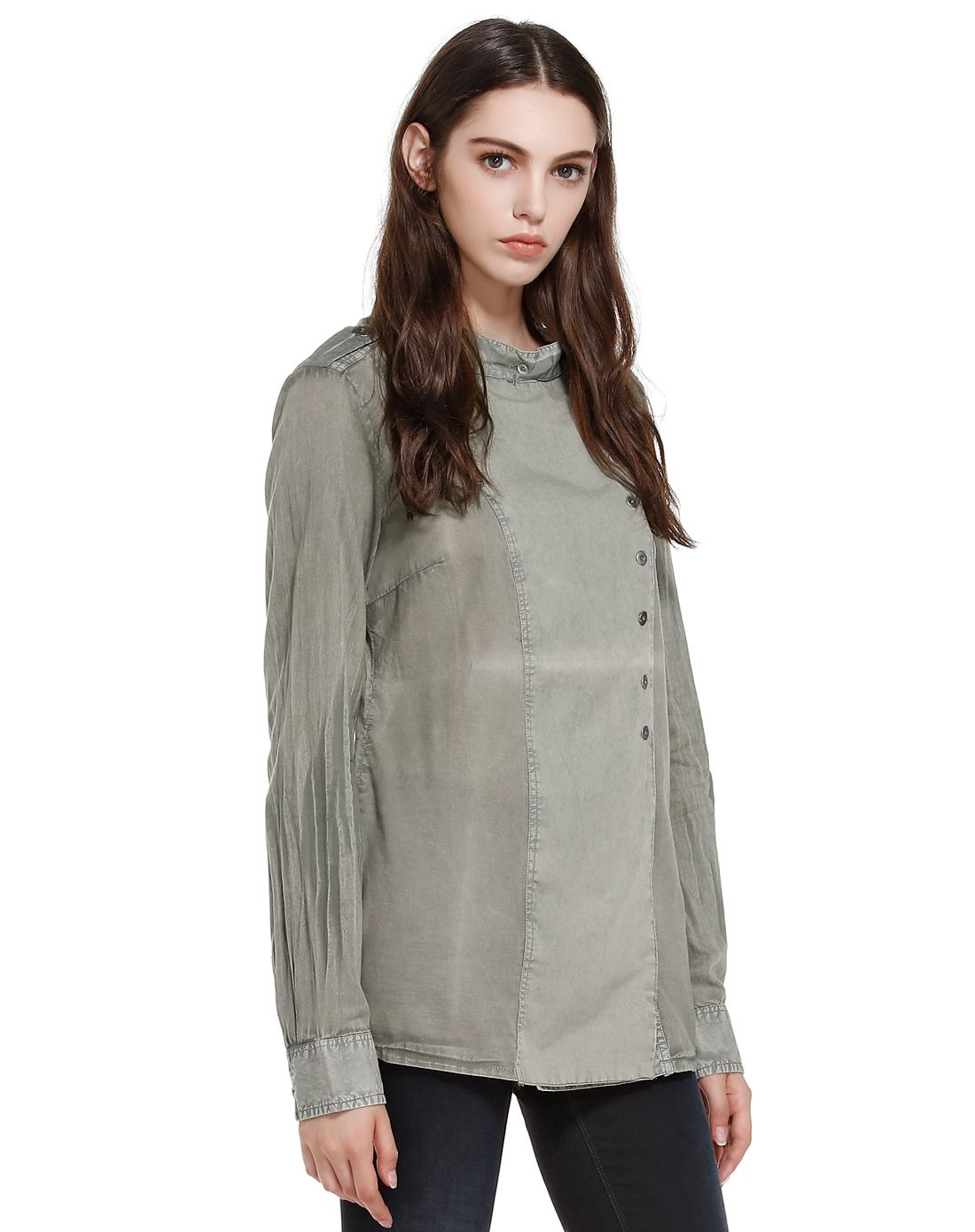 灰绿色百搭开襟长袖上衣