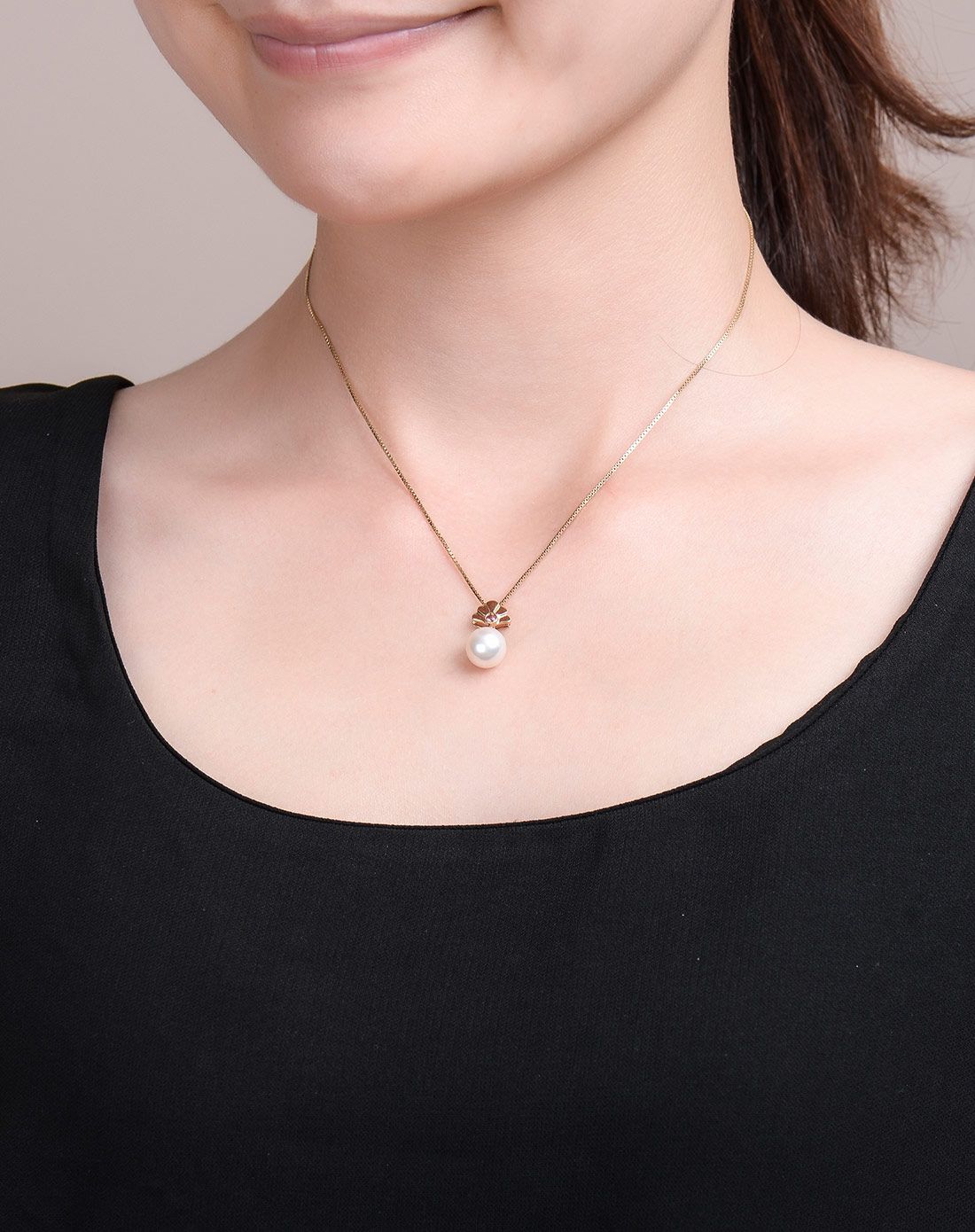 新品 胭脂扣系列g9k金9mm淡水珍珠吊坠(赠证书,银链)