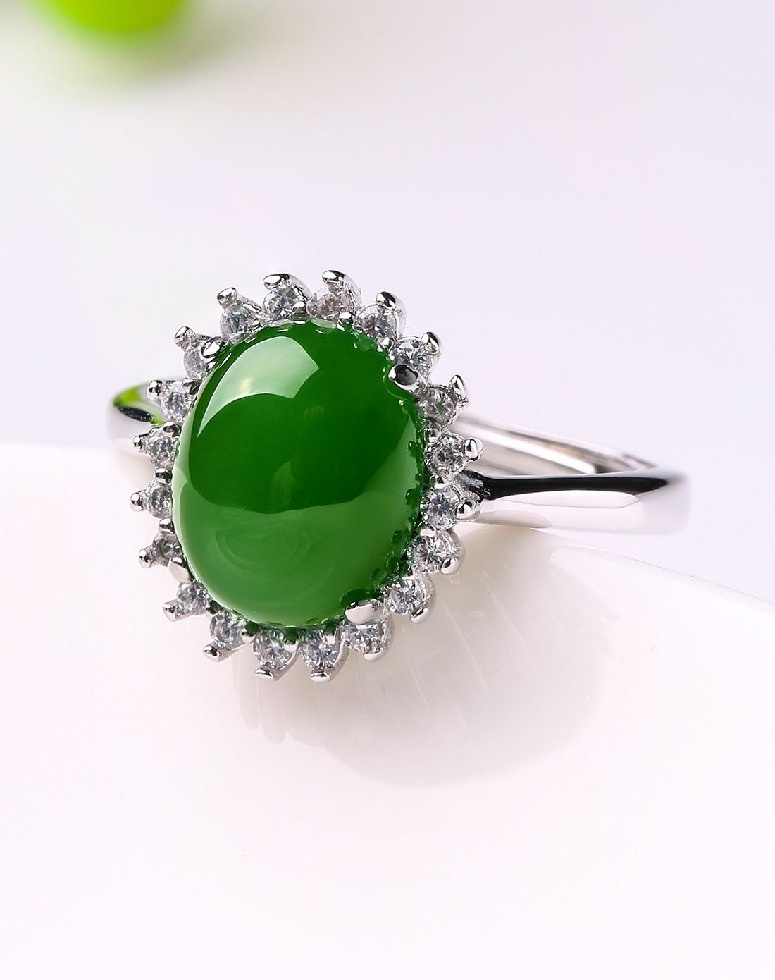 东方翡翠 戴妃款 优质925银镶和田碧玉戒指(附证书)