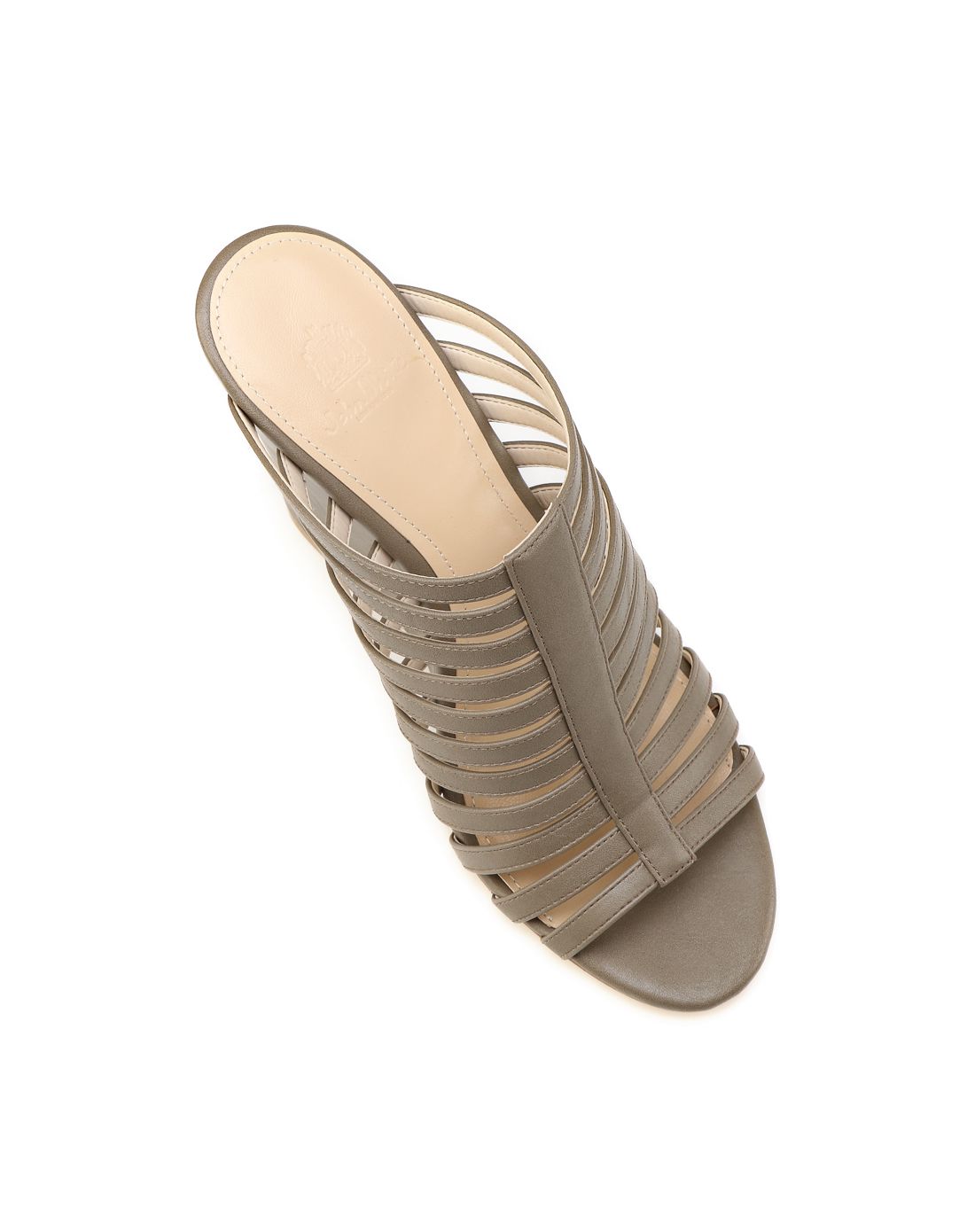 人造革卡其色女凉鞋