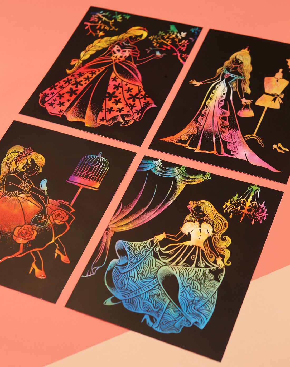 lago涂色刮画书_公主