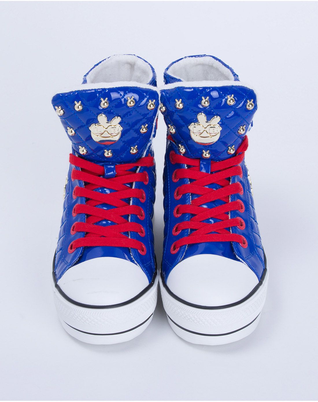 机车蓝明星兔金属牌休闲鞋