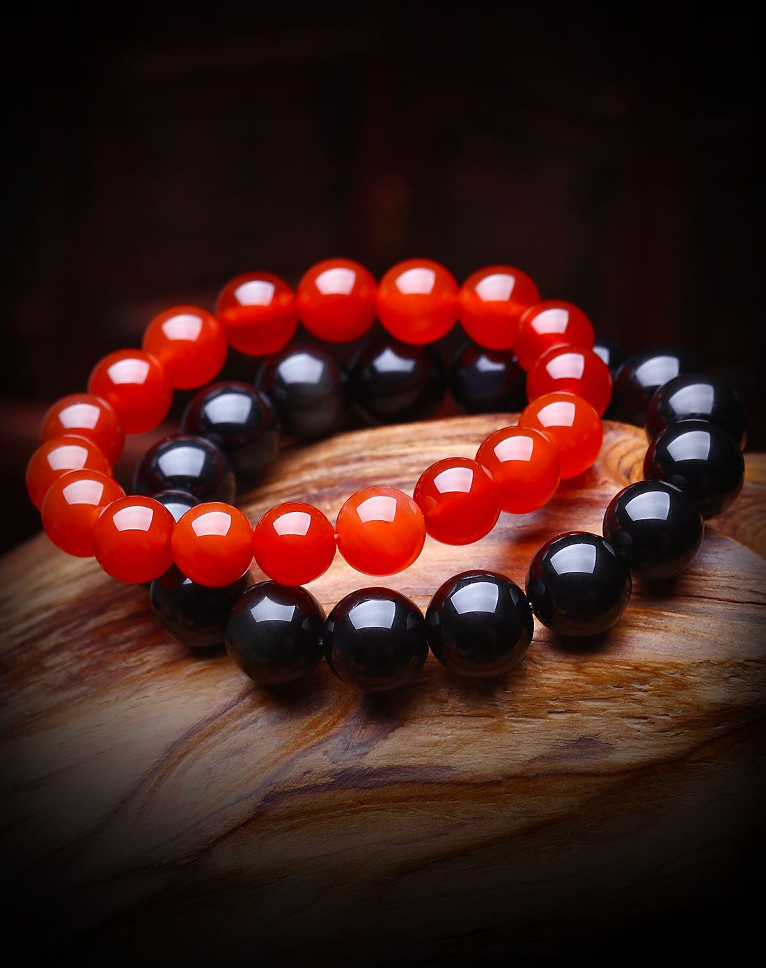 王廷 天然红玛瑙黑曜石手链情侣款附证书