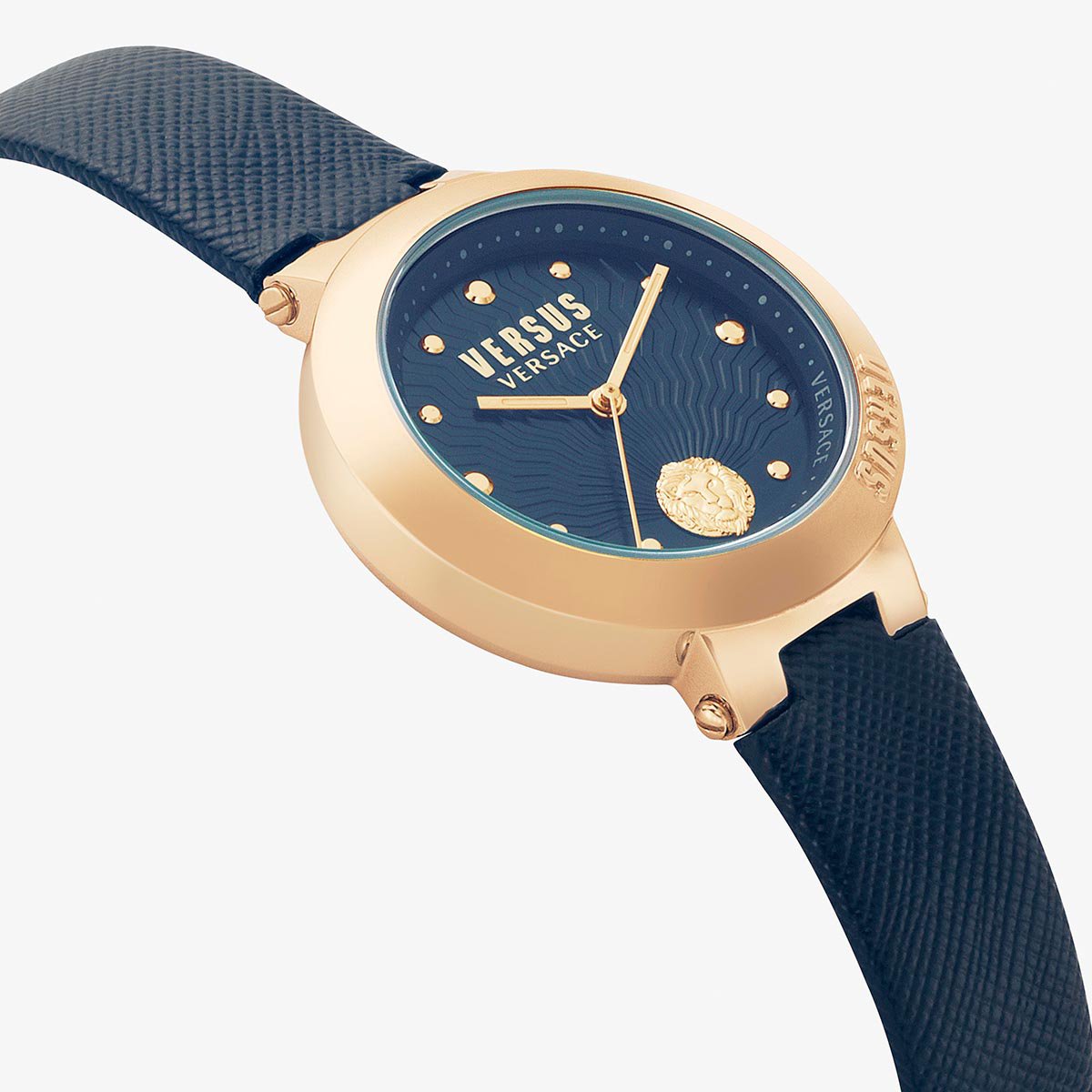 女款牛皮表带logo浮雕表盘石英腕表