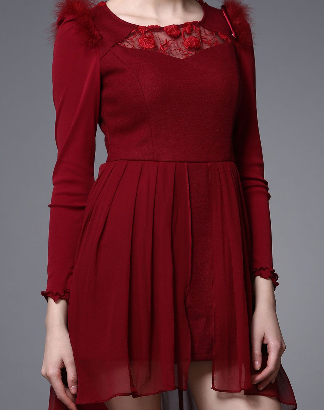 红色欧美方领舒适贴肤连衣裙