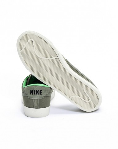 时尚休闲 男款灰绿色复古鞋