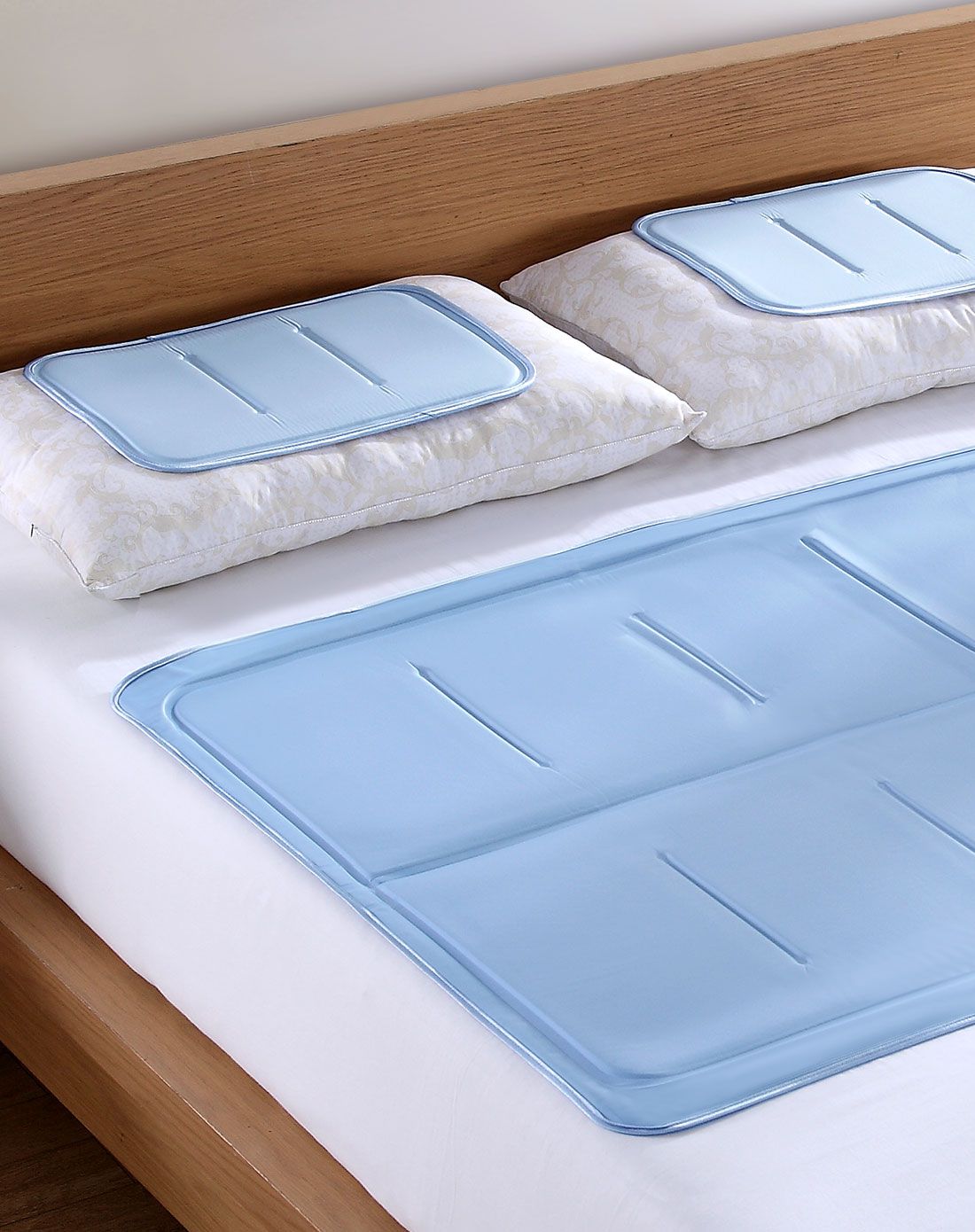 特惠酷漫居经典款双人啫喱冰垫(浅蓝)