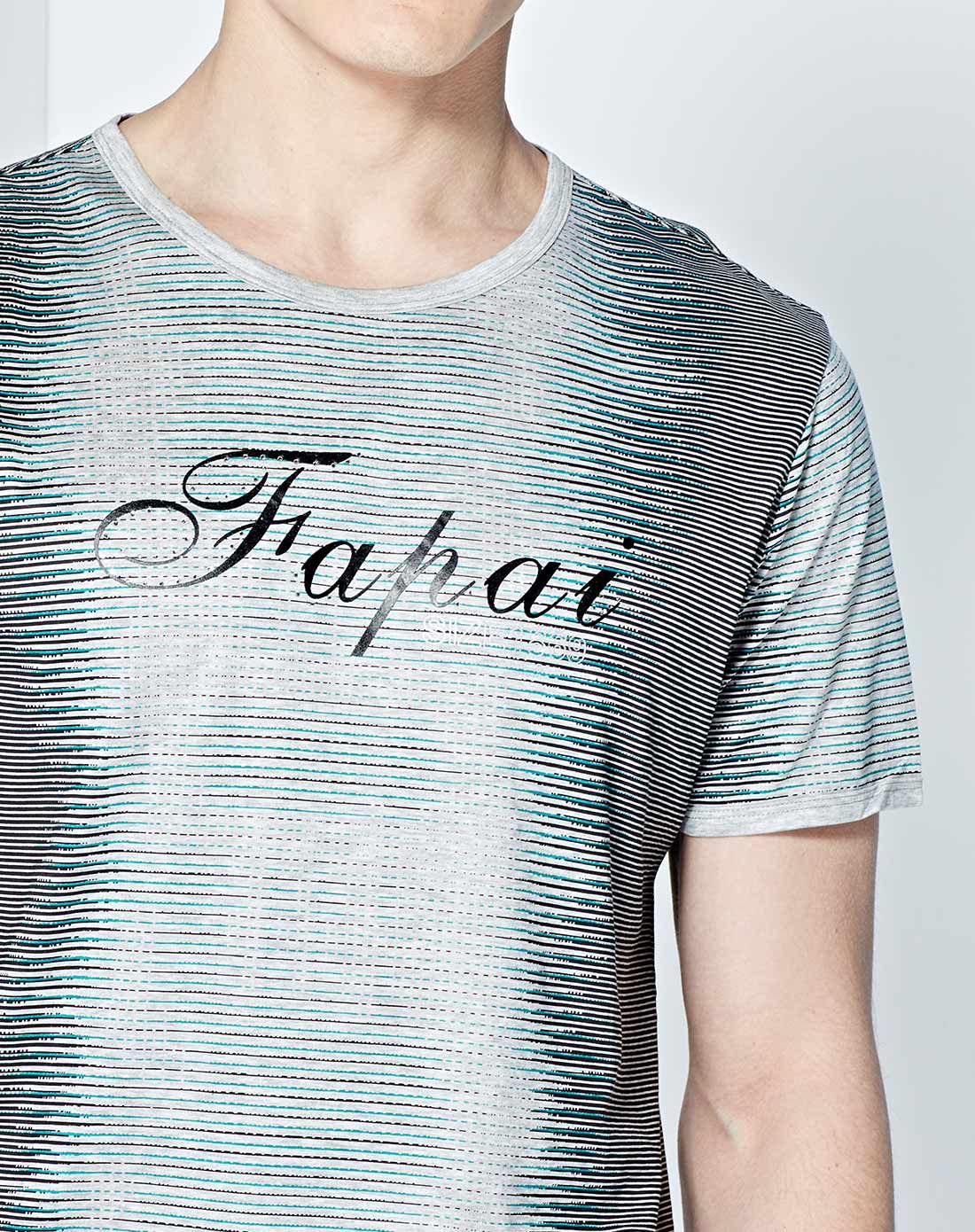 简单舒适灰黑色短袖t恤